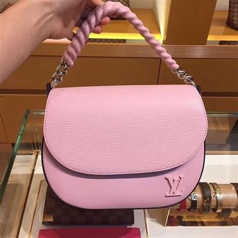 louis vuitton luna bag